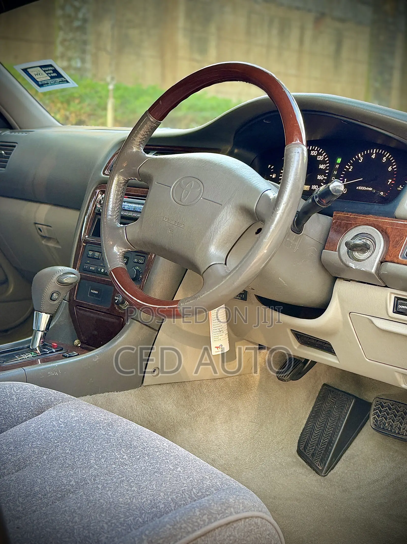 Toyota Mark II 1999 White