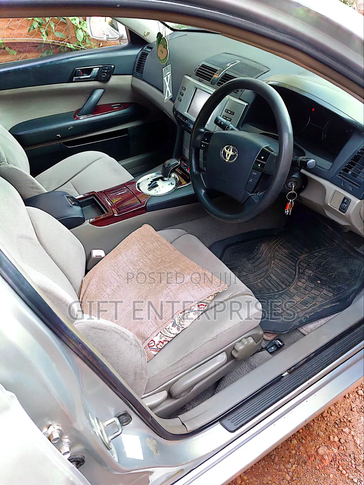 Toyota Mark X 2006 Silver