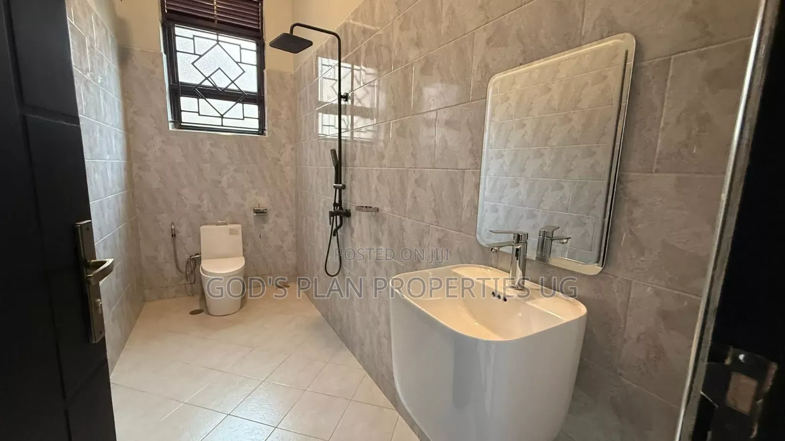 Furnished 4bdrm Duplex in Ntinda Estate, Central Division for rent