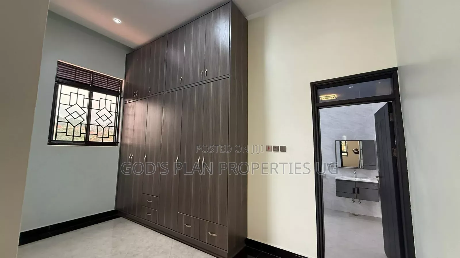 Furnished 4bdrm Duplex in Ntinda Estate, Central Division for rent