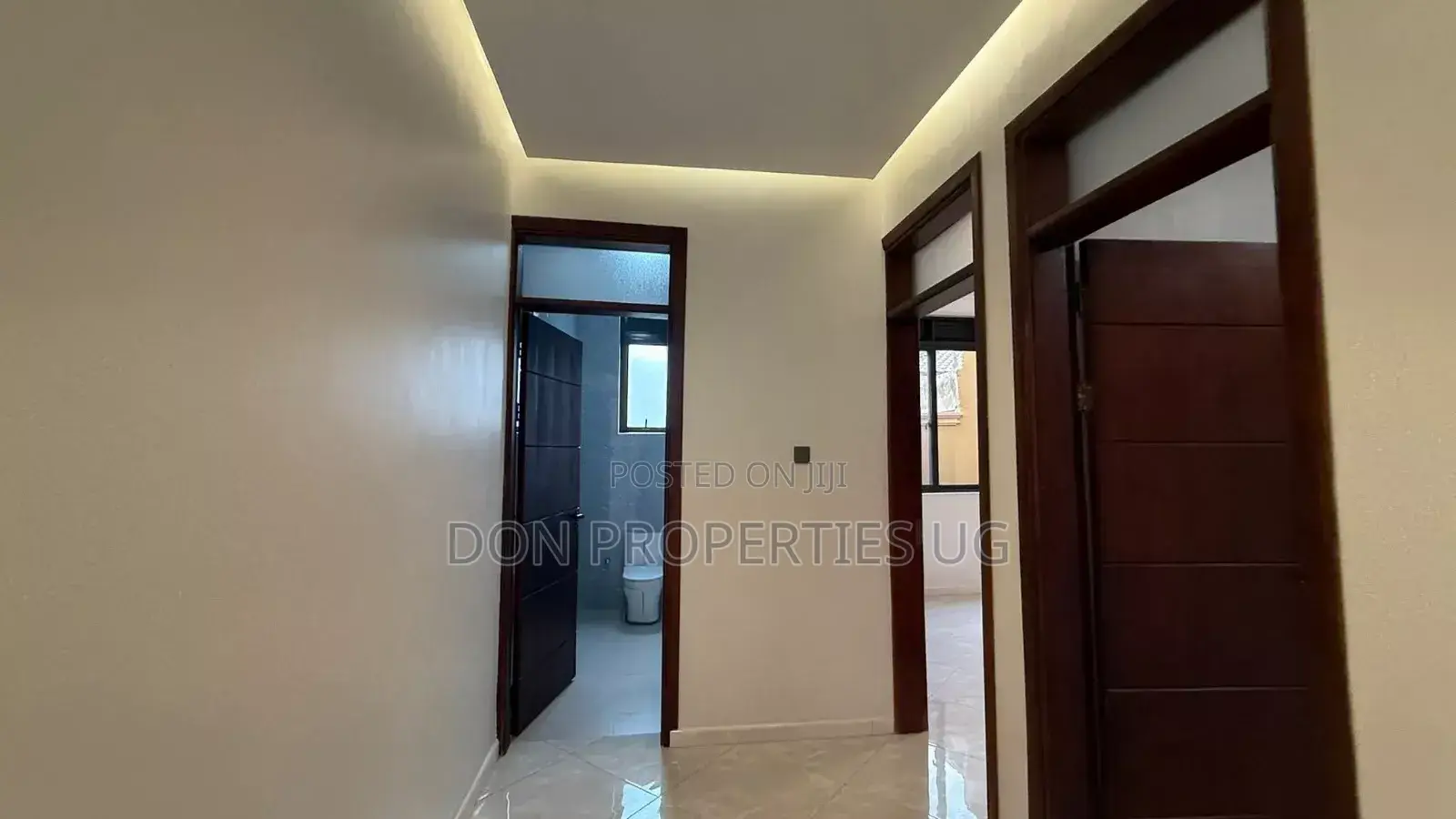 5bdrm Duplex in Nakawa Estate, Central Division for rent