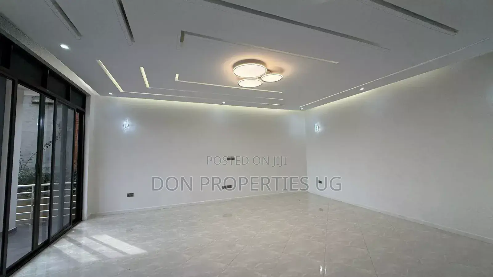 5bdrm Duplex in Nakawa Estate, Central Division for rent