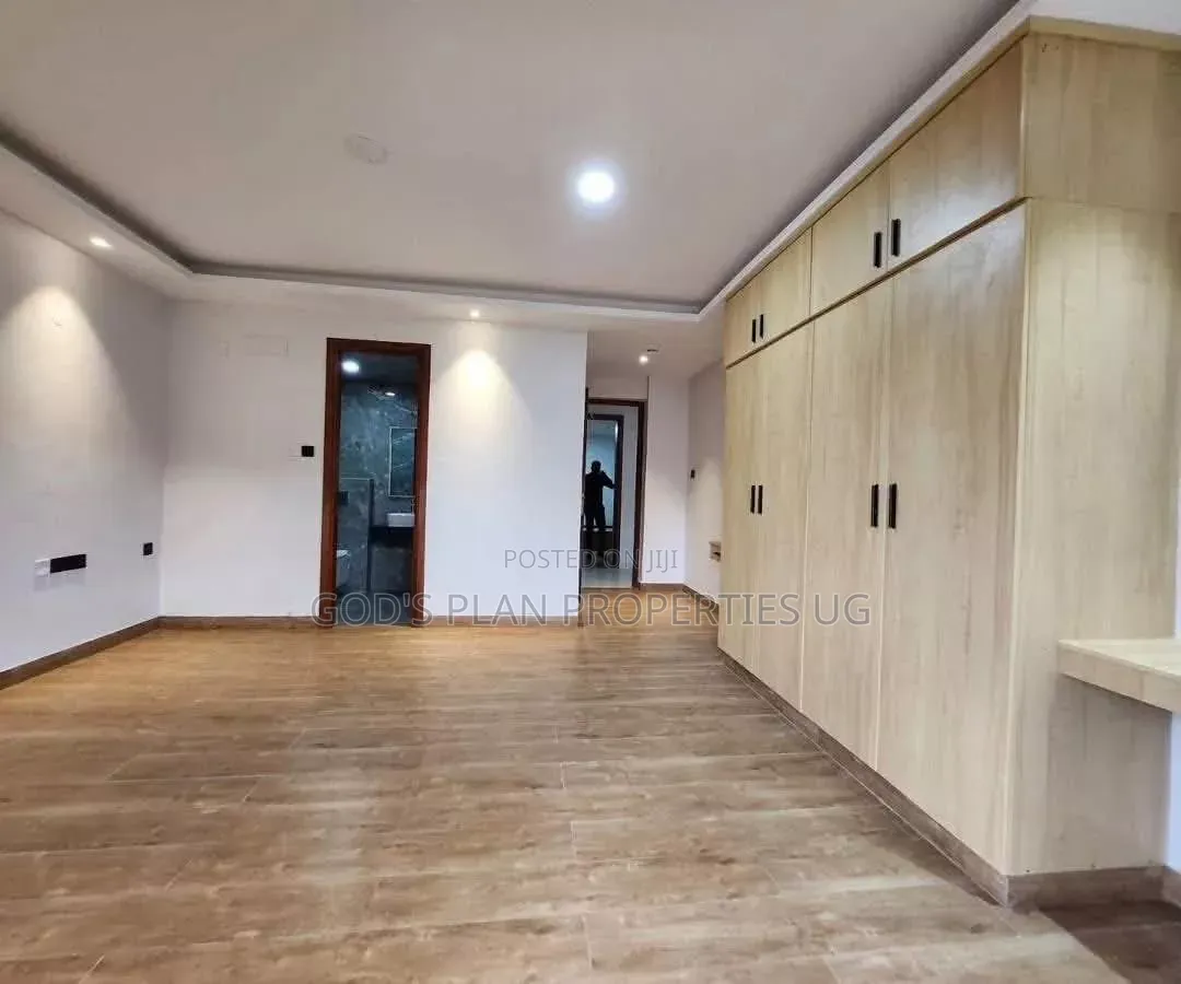 5bdrm Duplex in Ntinda Nakawa, Central Division for rent
