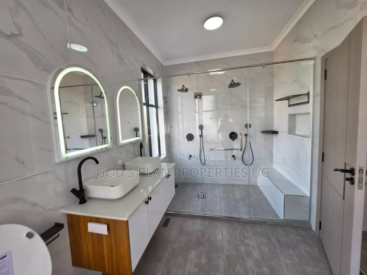 5bdrm Duplex in Ntinda Nakawa, Central Division for rent