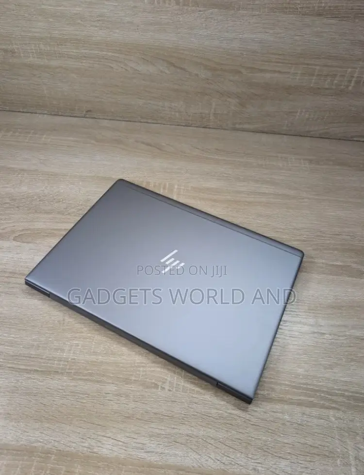 New Laptop HP ZBook 14u G5 16GB Intel Core i5 SSD 256GB