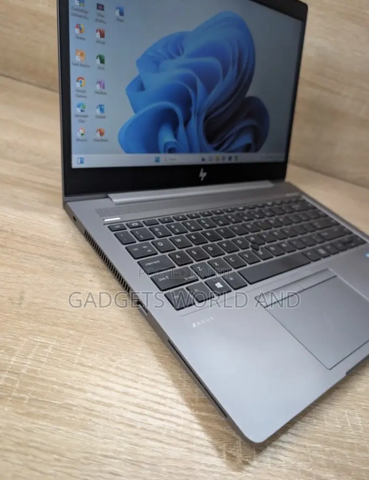 New Laptop HP ZBook 14u G5 16GB Intel Core i5 SSD 256GB