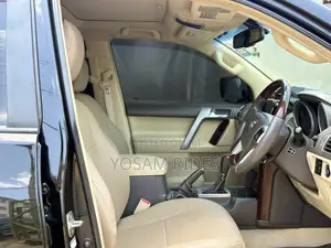 Toyota Land Cruiser Prado 2.8 D-4D 2016 Black
