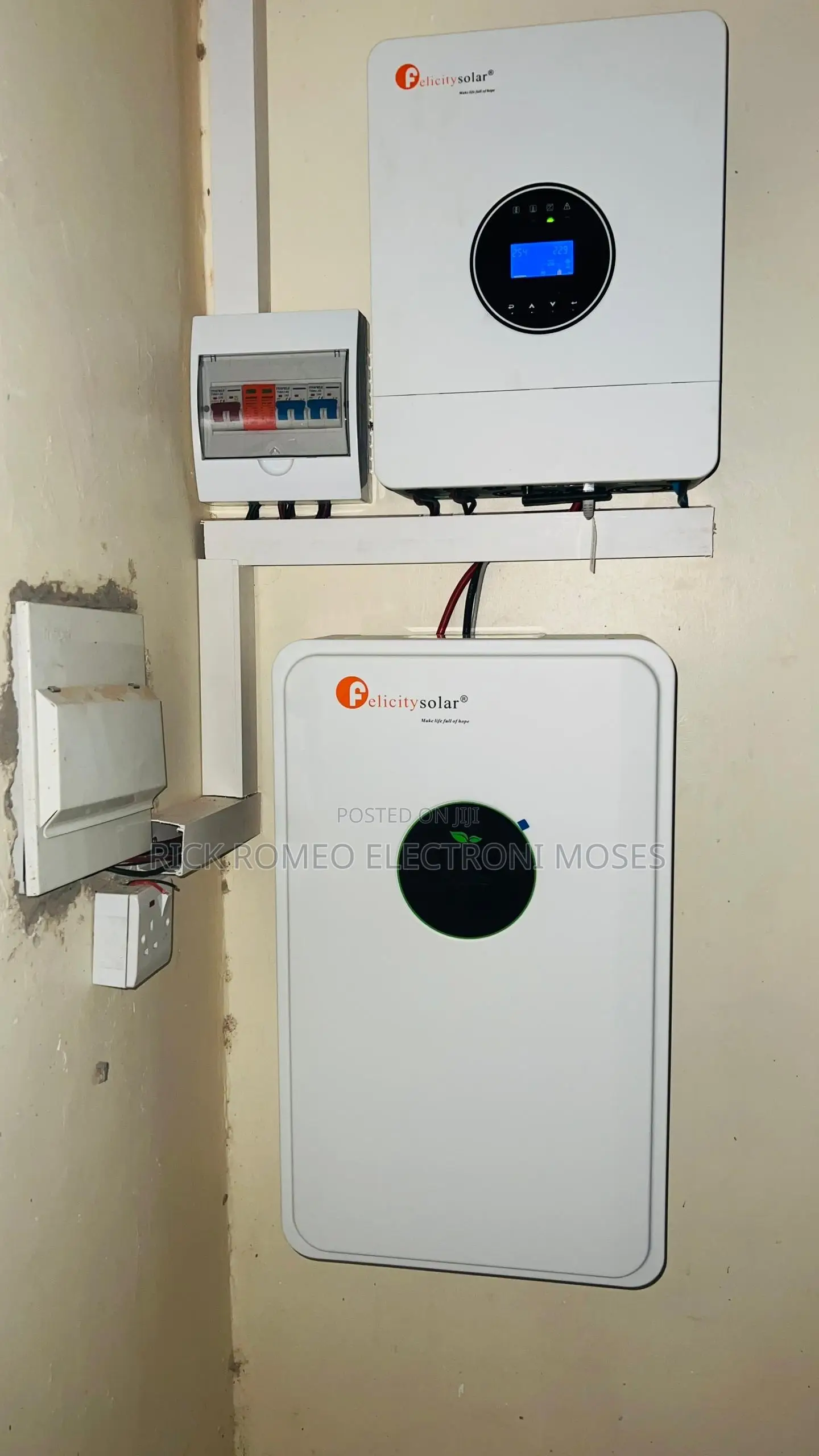 10kwh 48v kWh+6kva Hybrid Inverter +620w Solar  Panels Full System
