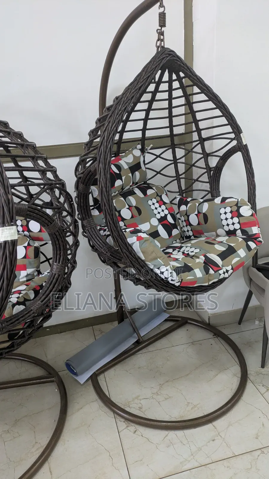 Hanging Wicker Egg Swing Chair