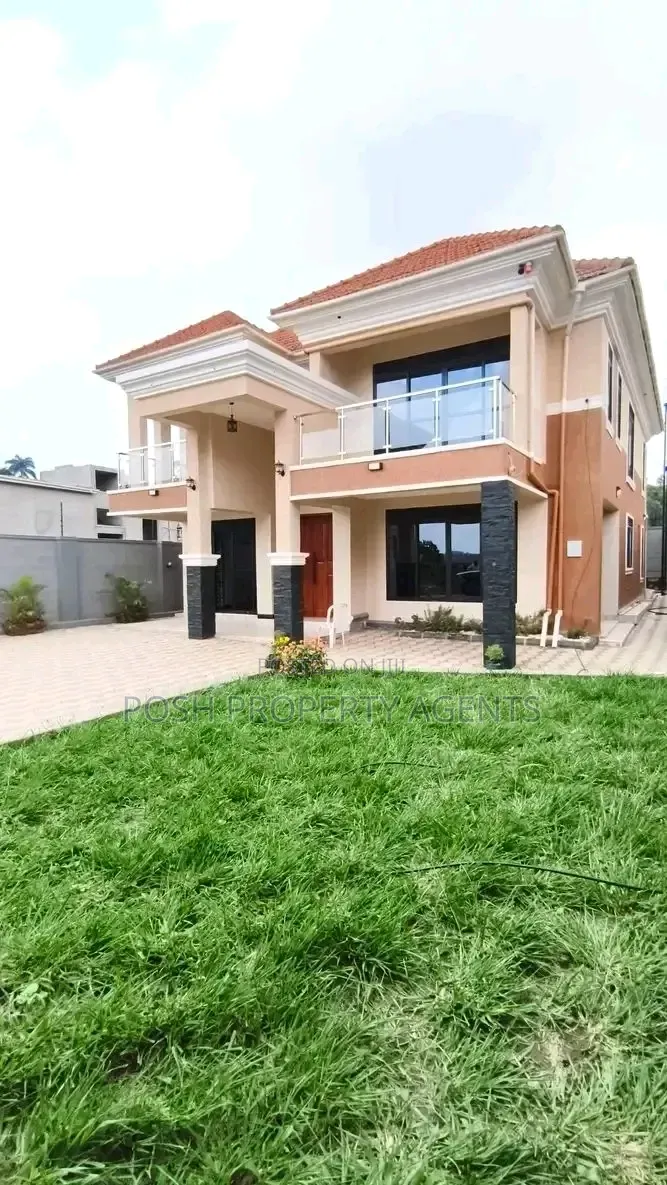 4bdrm Duplex in Ntinda, Central Division for rent