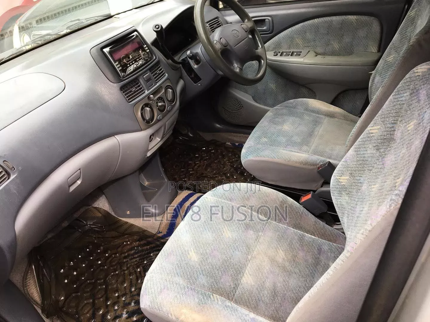 Toyota Raum 1999 Gray