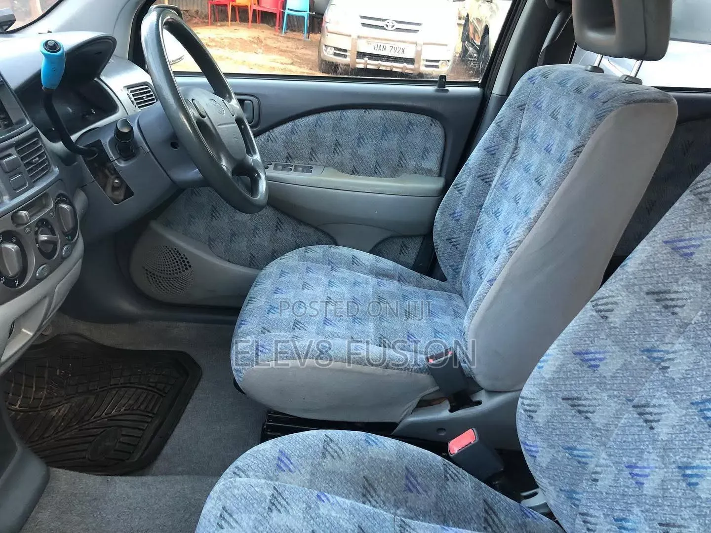 Toyota Raum 1999 Gray