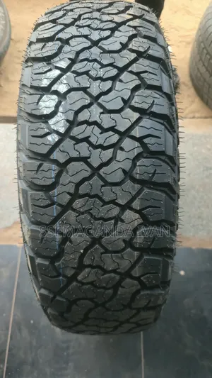 215/70r15 Grindclaw a/T Brand New Tyres