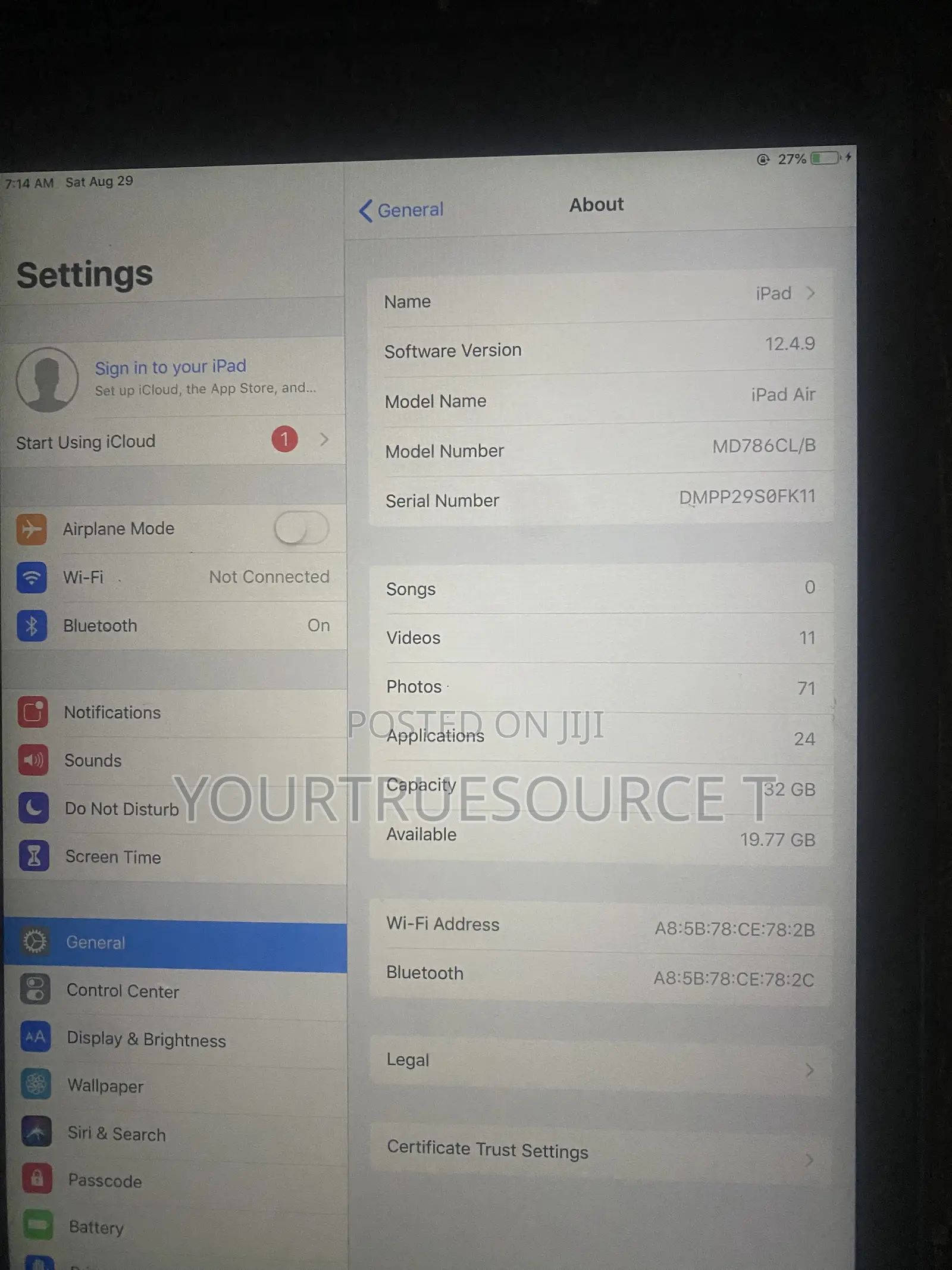 Apple iPad Air (2020) 32 GB Gray