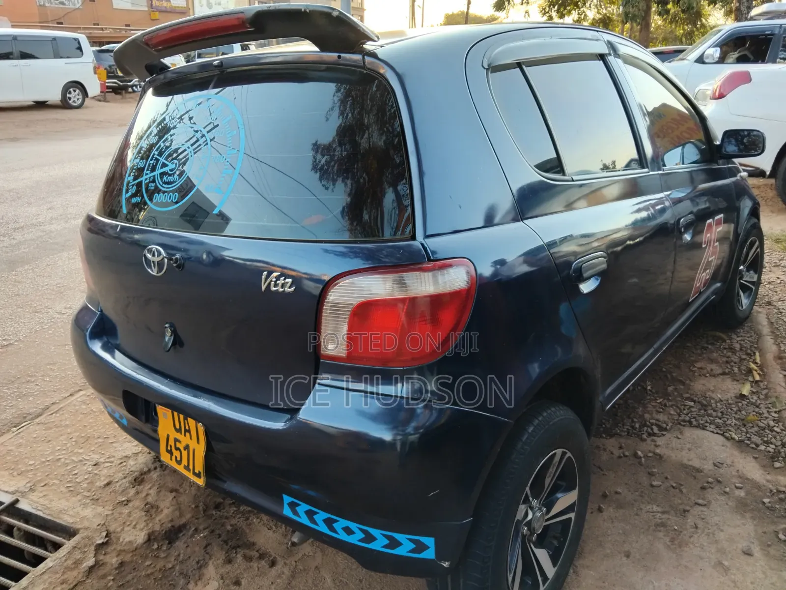 Toyota Vitz 2003 Blue