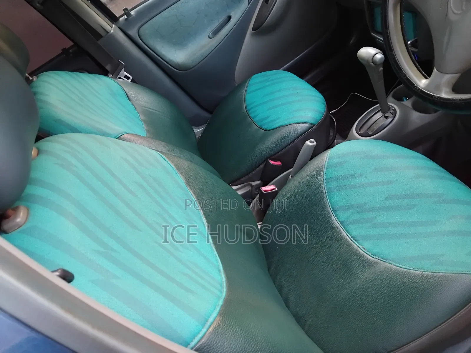 Toyota Vitz 2003 Blue