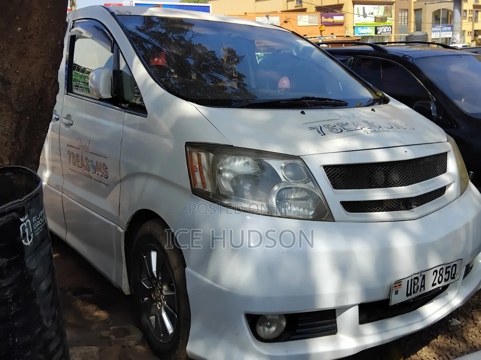 Toyota Alphard 2005 White