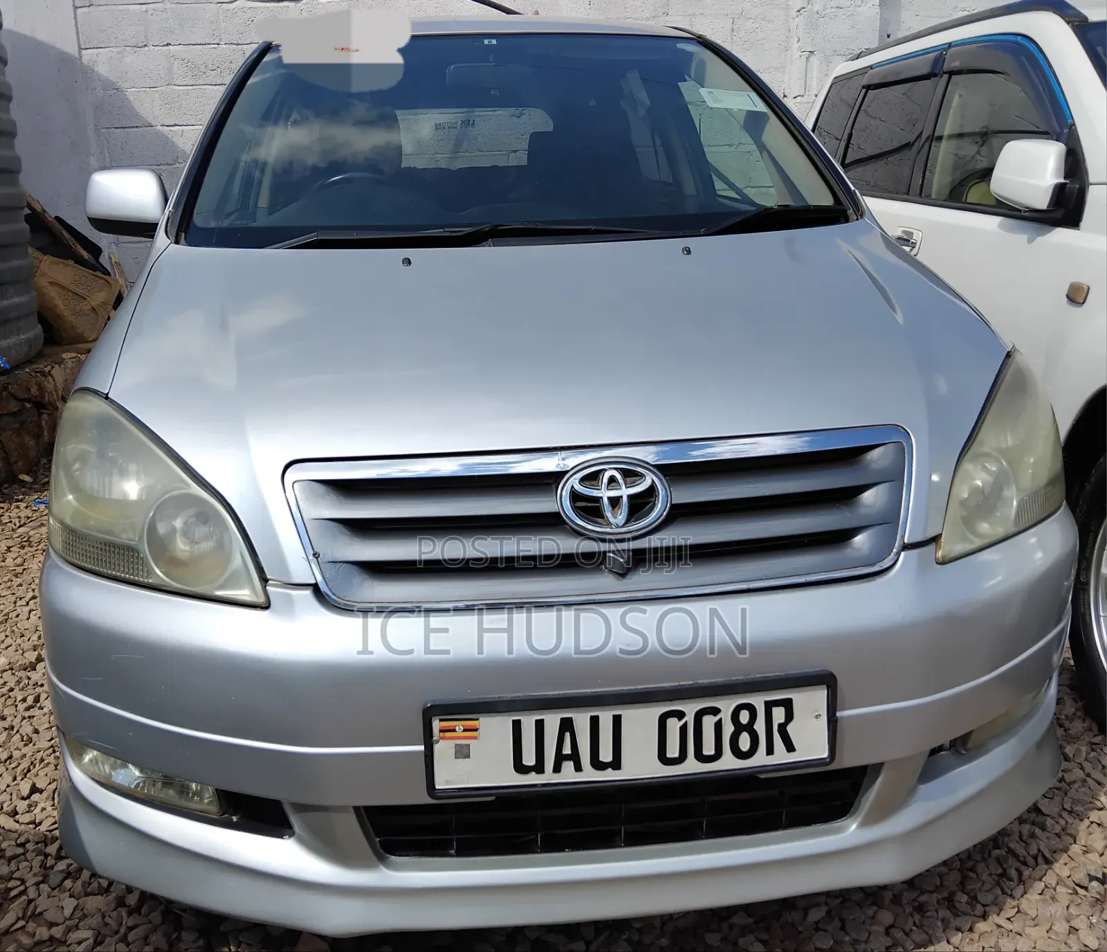 Toyota Ipsum 2003 Gray