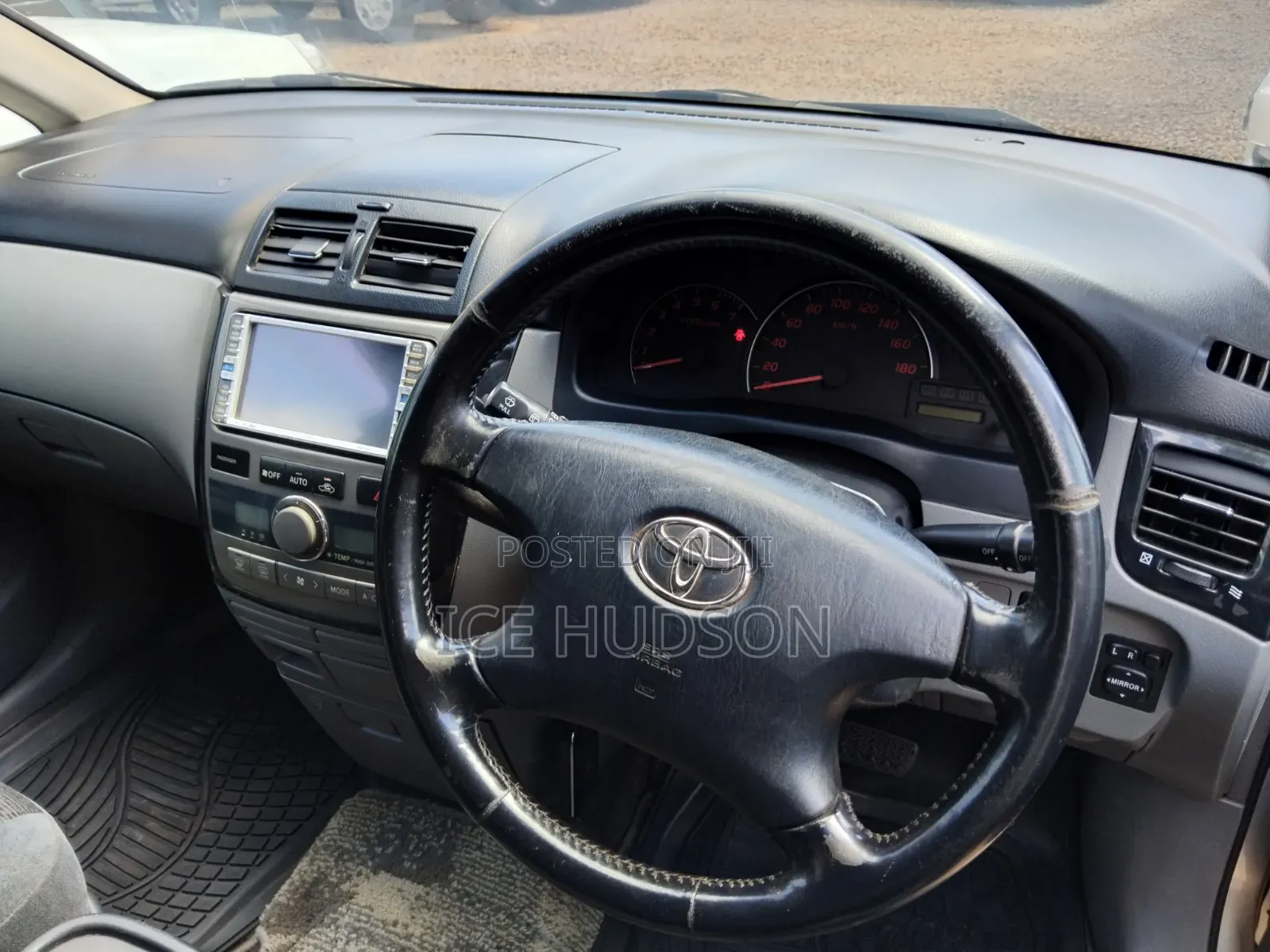 Toyota Ipsum 2003 Gray