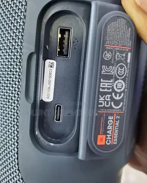 JBL Charge Essential 2