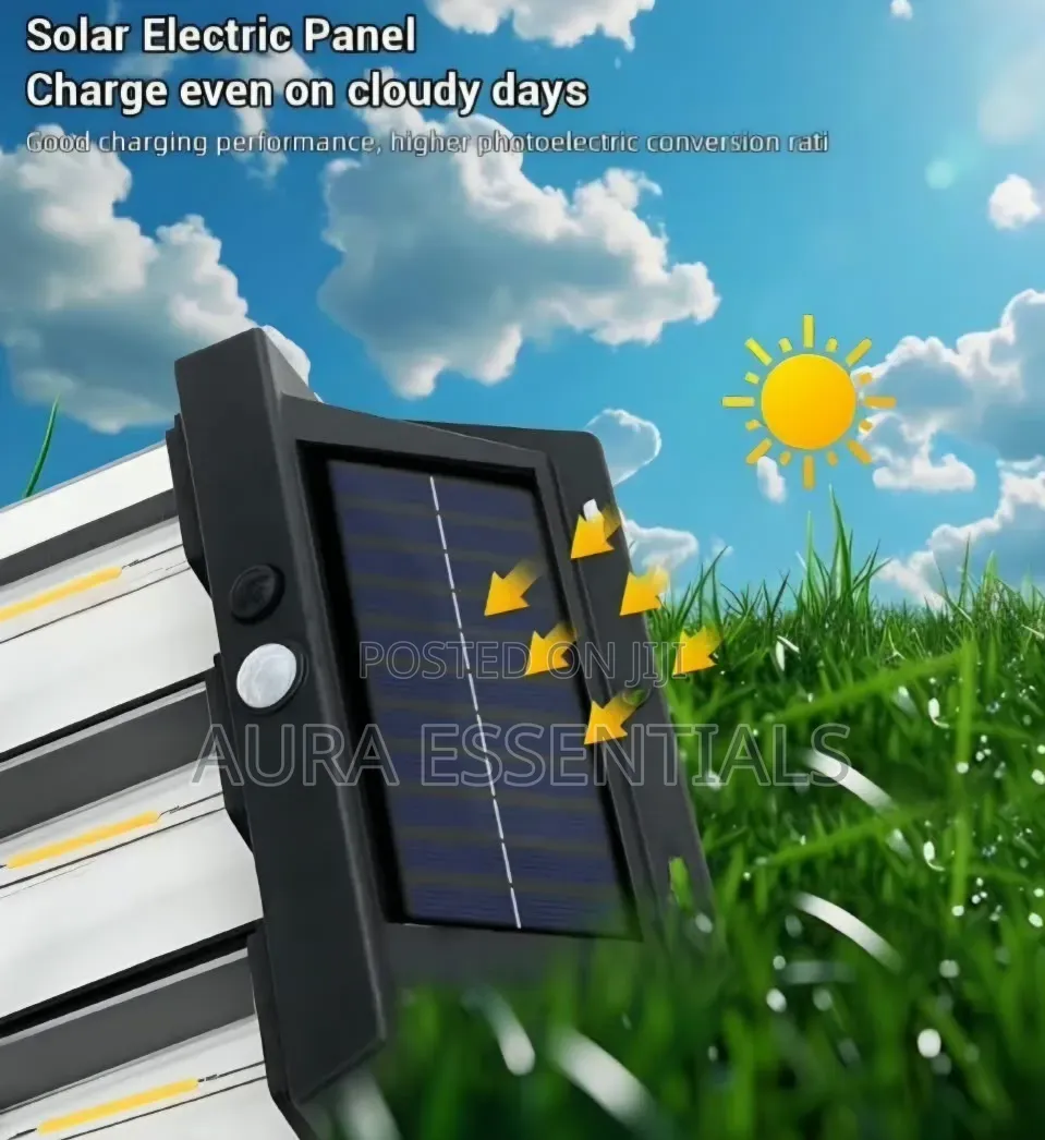 4-Bulb Solar-Powered Outdoor Wall Light