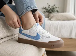 Original White/Blue Nike Court Shot Sneakers