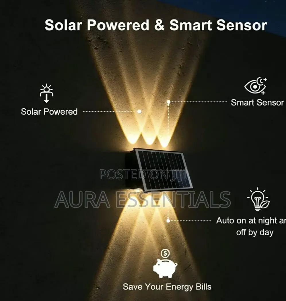 Solar Outdoor Up and Down Fence Light