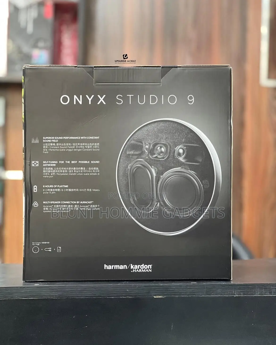 Onyx Studio 9