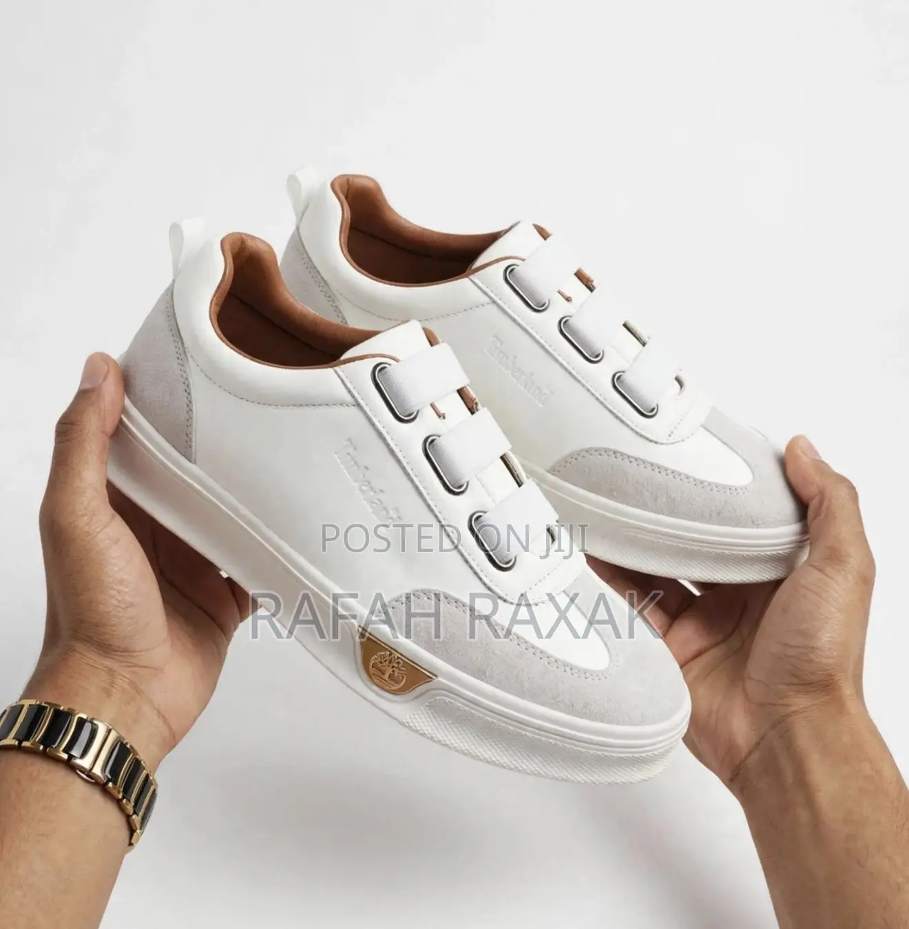 Classic Men’s White Timberland Casual Low Top Laceless Sneakers