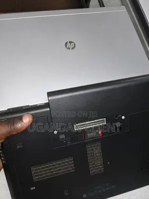 Laptop HP EliteBook 840 4GB Intel Core i5 HDD+SSD 256GB