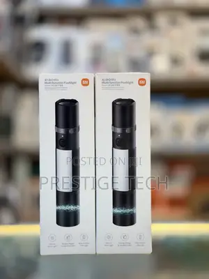 Xiaomi Mi Multi Function Flashlight Zoomable Torch and Window Breaker