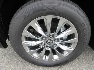 Toyota Land Cruiser 2025 Black
