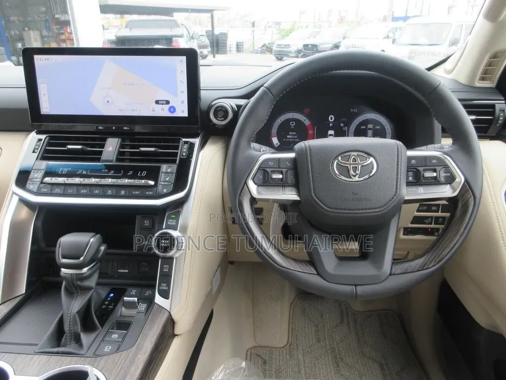 Toyota Land Cruiser 2025 Black