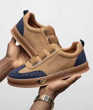 Men’s Classic Brown/Navy Timberland Casual Low Top Laceless Sneakers