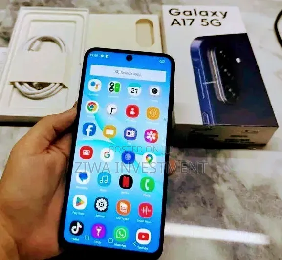New Samsung Galaxy A17 5G 256 GB Silver