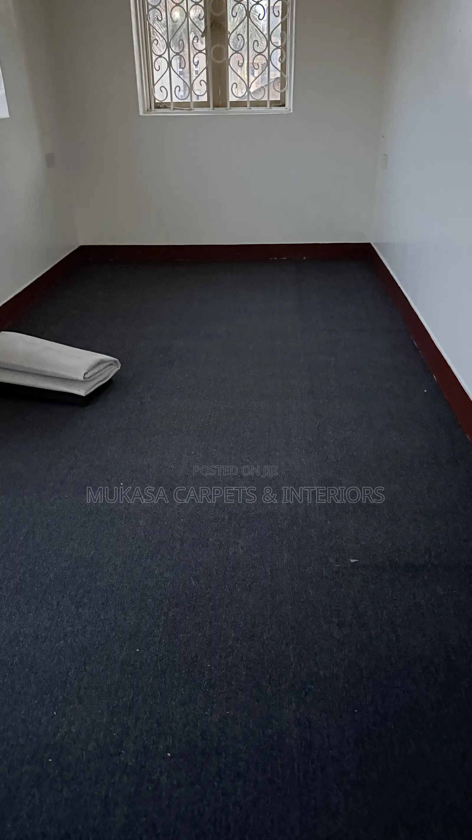 Woolen Carpet for Living Room – Elegant Home Flooring
