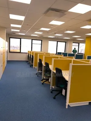 Computer Center Call Center Workstation  Table Desk