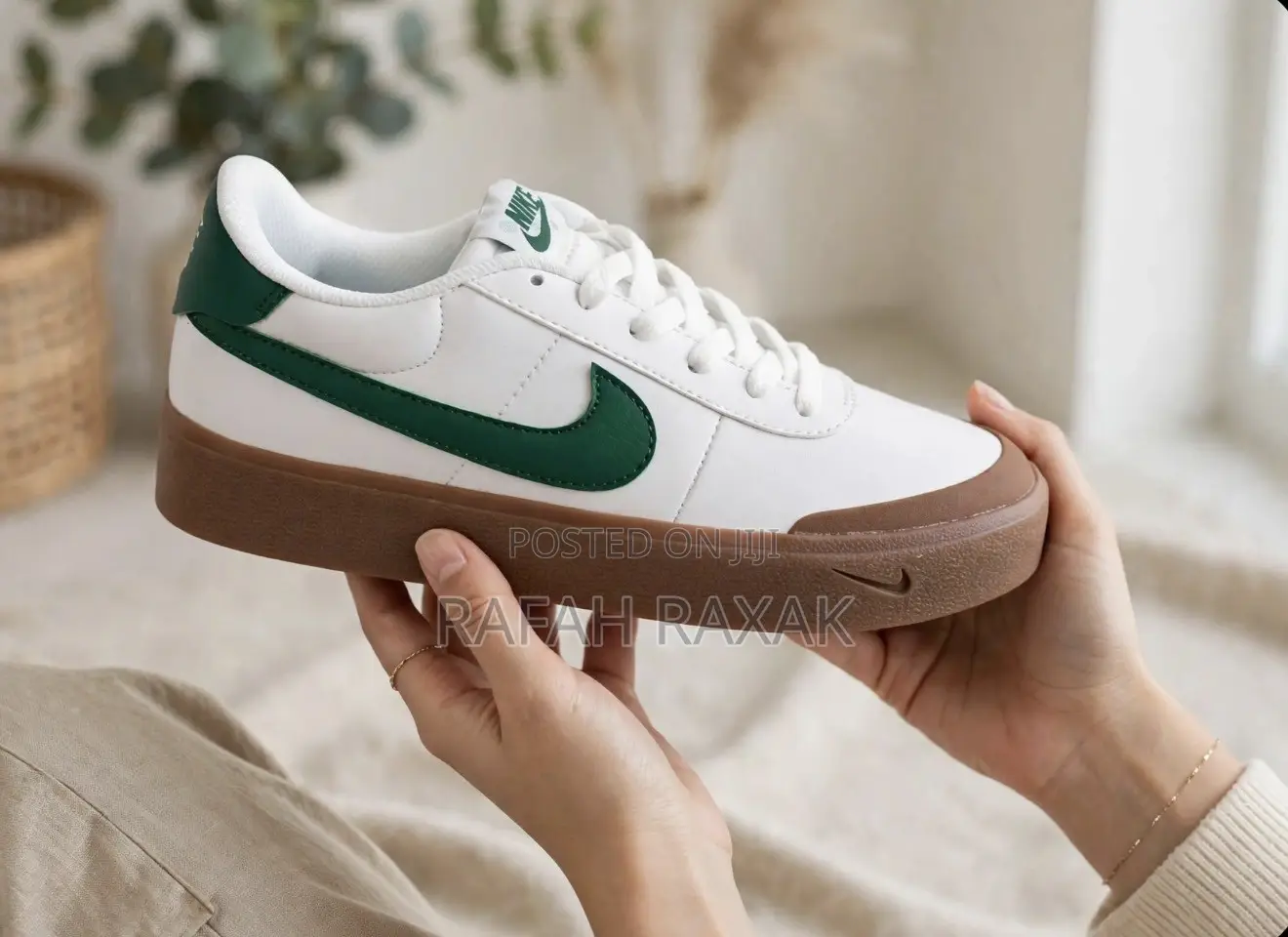 Classic Unisex Nike Court Shot White-Green Sneakers