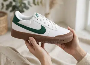 Classic Unisex Nike Court Shot White-Green Sneakers