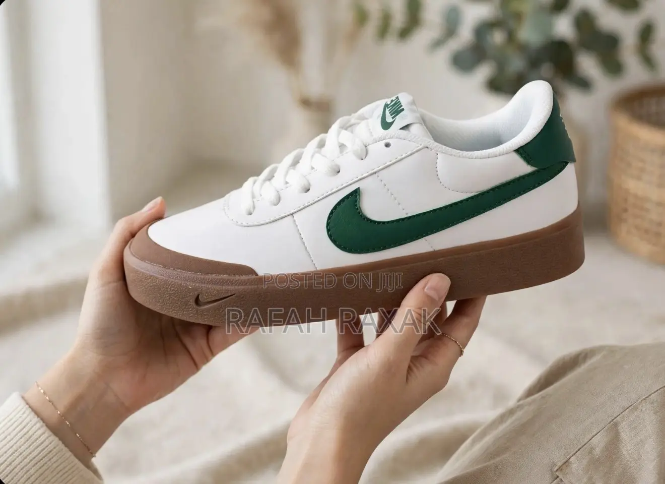 Classic Unisex Nike Court Shot White-Green Sneakers