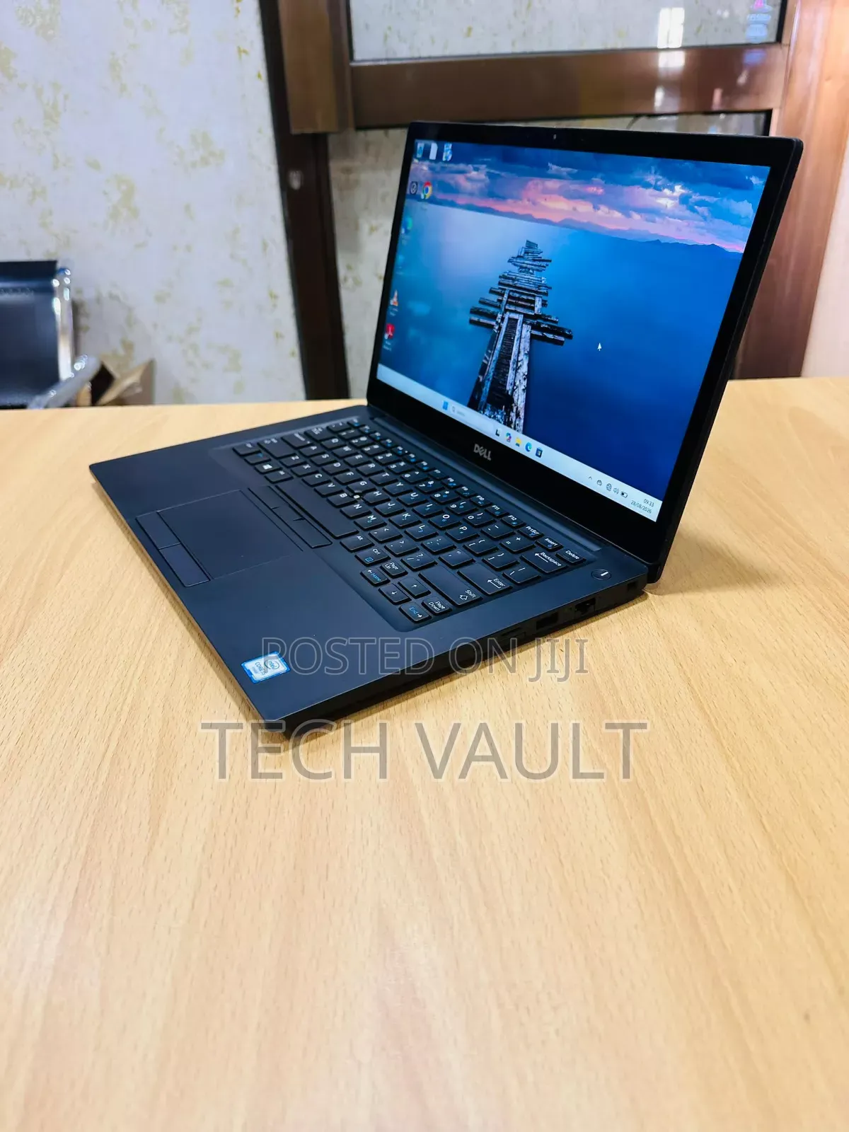 New Laptop Dell Latitude 14 7480 8GB Intel Core i5 SSD 256GB