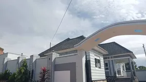 5bdrm Bungalow in Kabubu Estates, Kira for sale