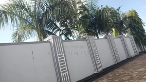 5bdrm Bungalow in Kabubu Estates, Kira for sale
