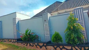 5bdrm Bungalow in Kabubu Estates, Kira for sale