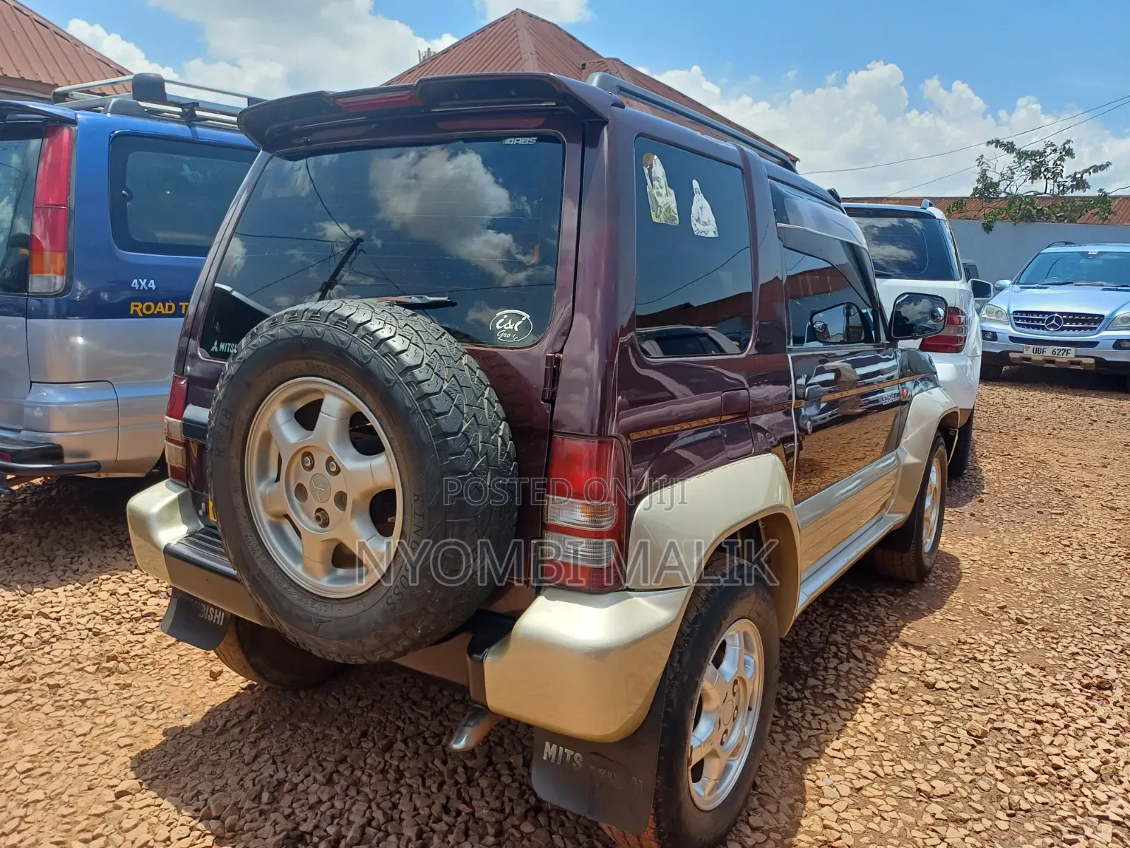 Mitsubishi Pajero Mini VR-I 1997 Red