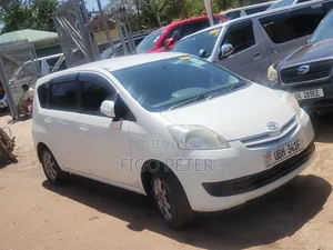 Toyota Passo Sette 2009 White