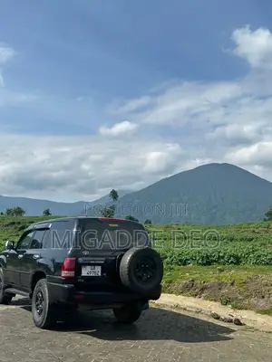 Toyota Land Cruiser 2009 Black