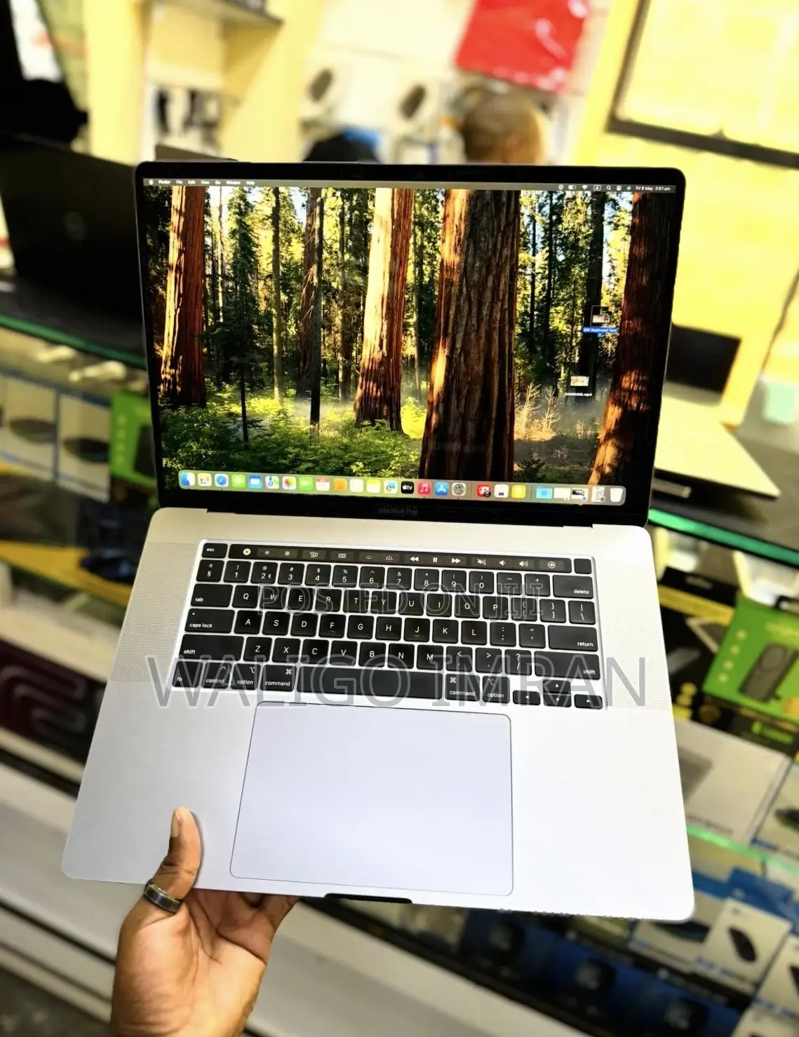 Laptop Apple MacBook Pro 2019 32GB Intel Core i9 SSD 512GB