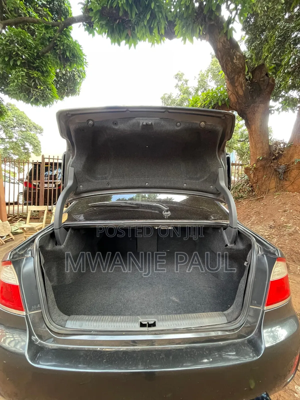 Subaru Legacy 2.0R Sportshift 2009 Black