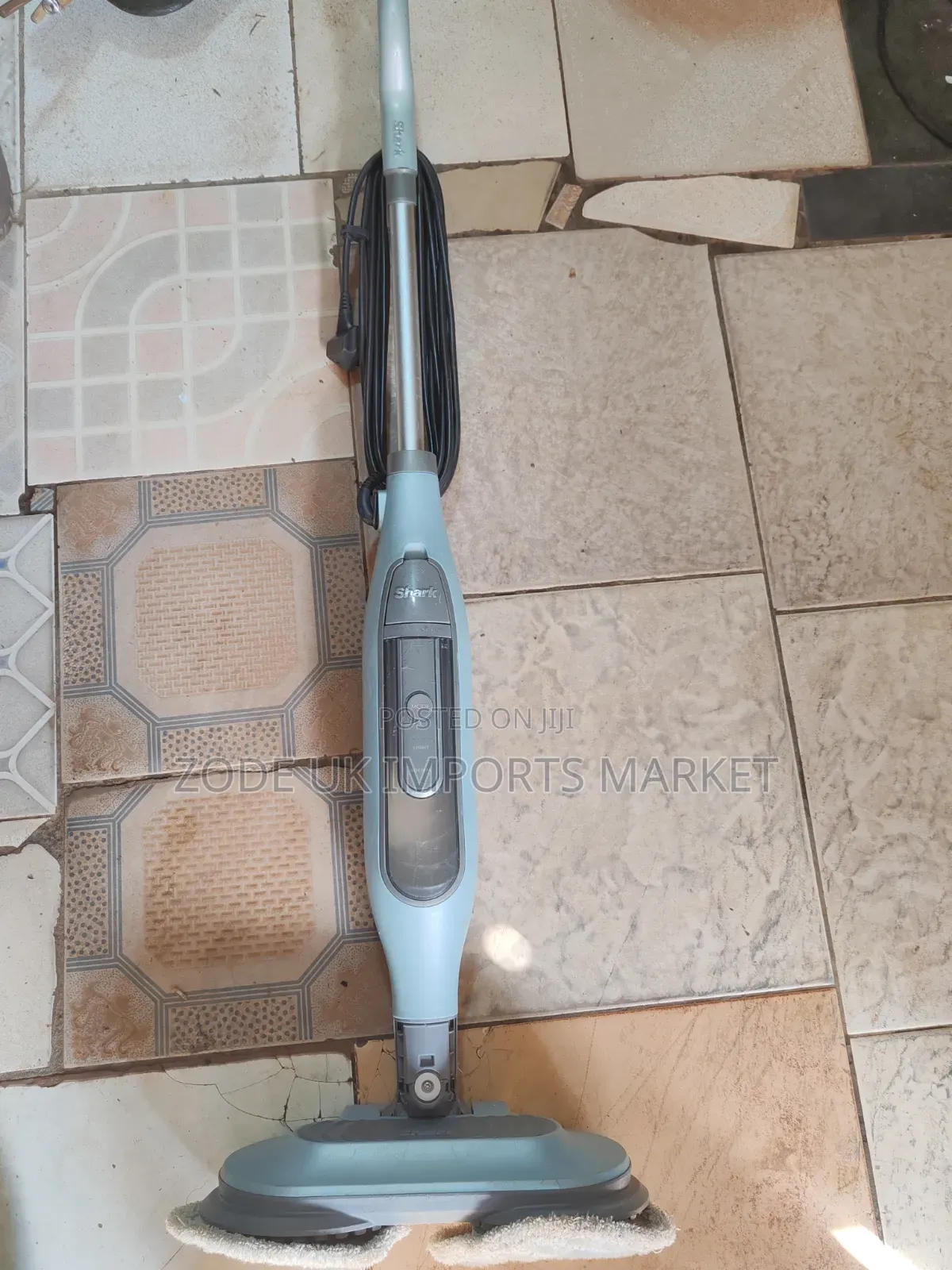 Shark Steam and Srcub Automatic Steam Mop